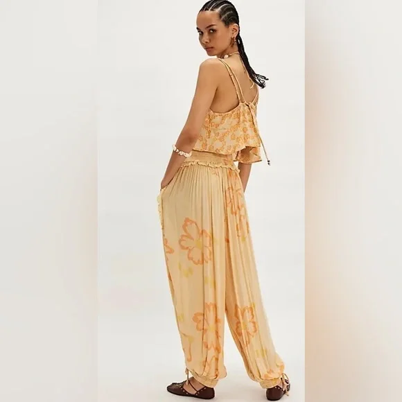 Free People Top Stitch And Tropics Set. NWT. Sand combo - Picture 3 of 5